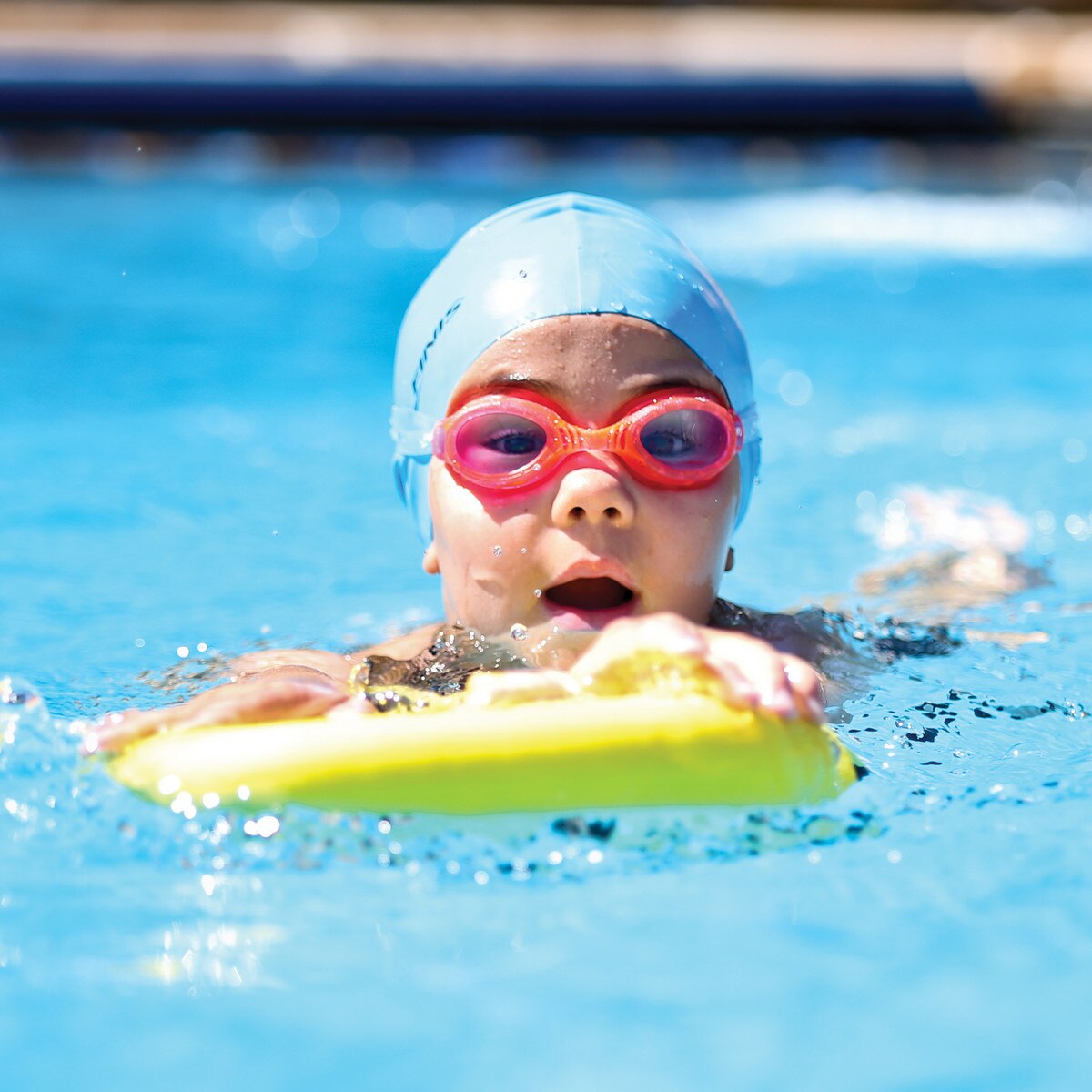 Finis Foam Kickboard Jr lasten uimalauta