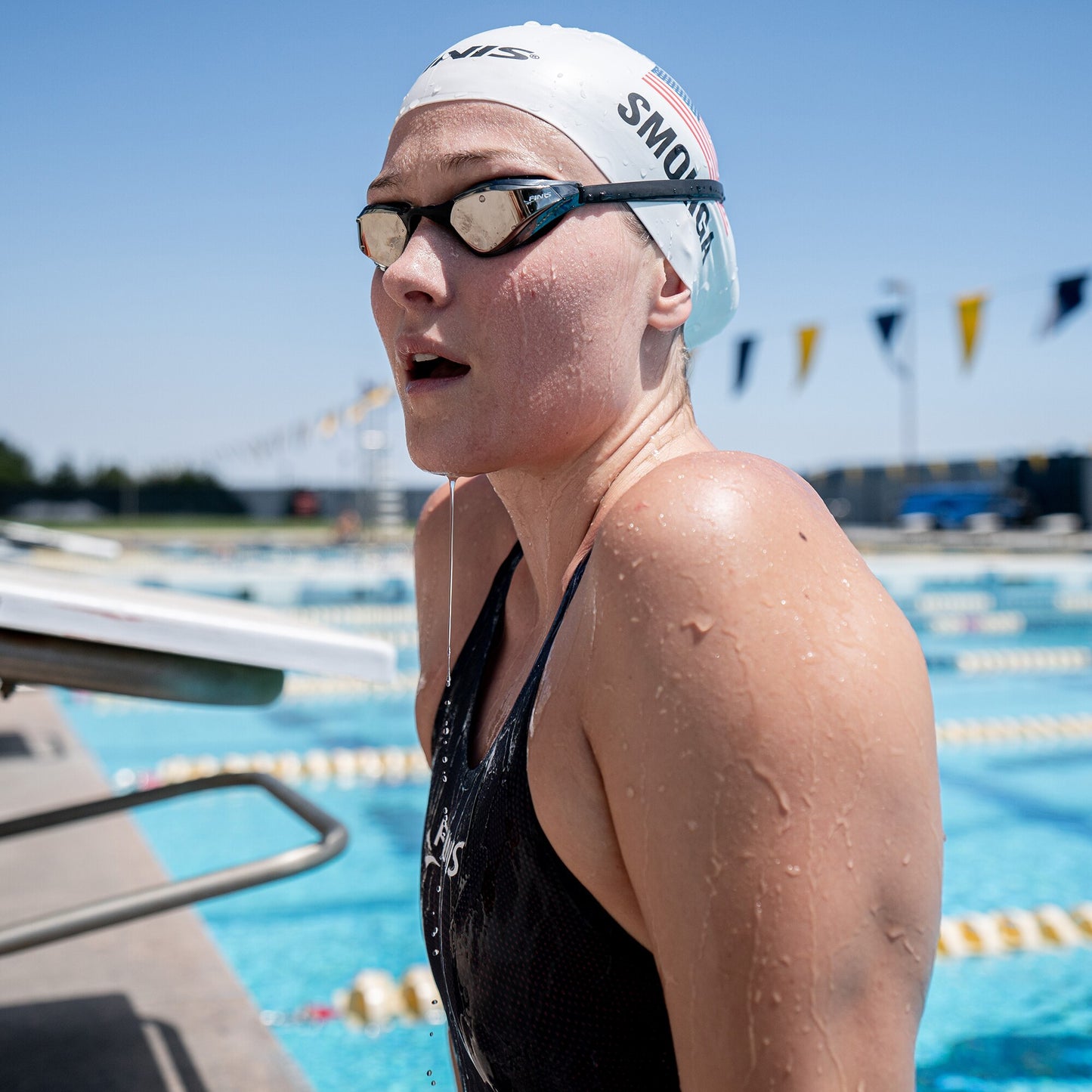 Finis Mach 1 Racing Goggles aikuisten kilpa uimalasit, Titanium